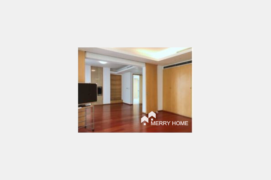 modern single house 5 brs with floor heating in Golden Vienna,Century Park Area,Lujiazui