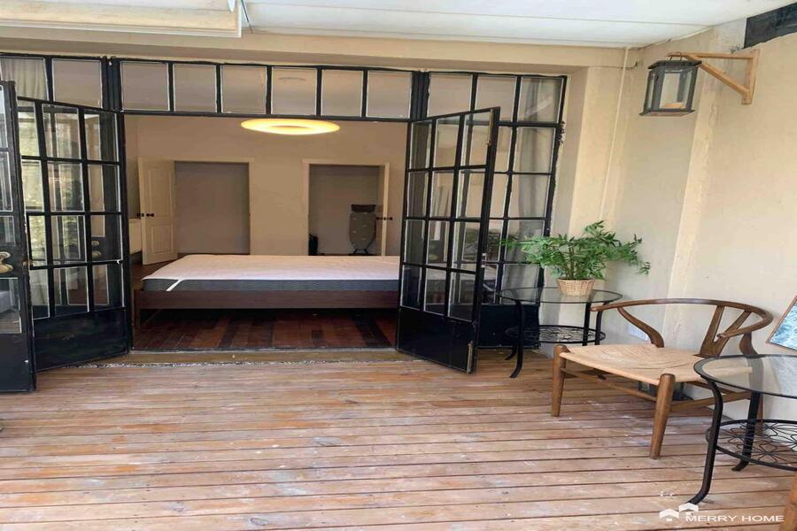 Nice Lane house with a terrace, big 1br on Yueyang Rd FFC