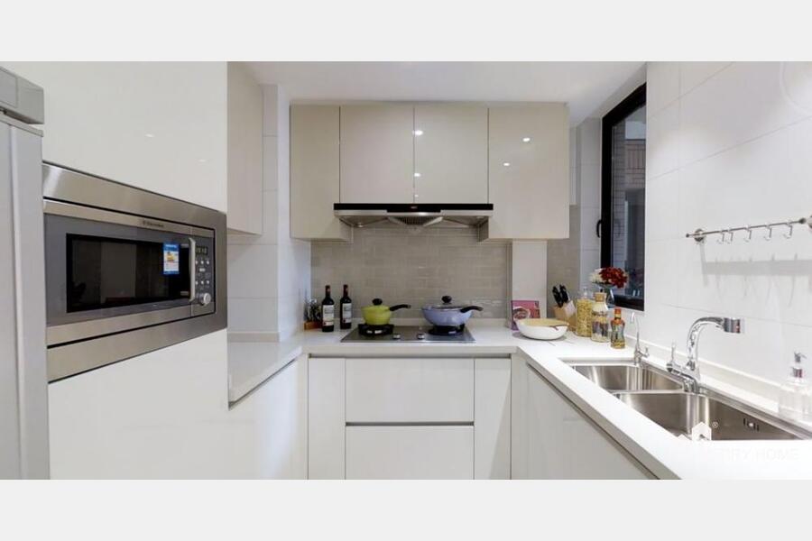 Xintiandi luxury serviced apartment Parkside by Lanson Place