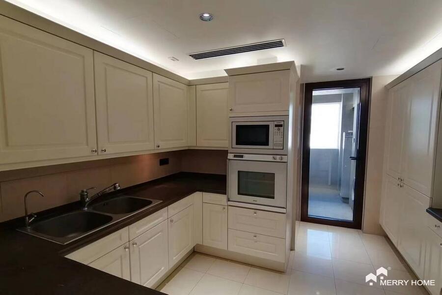 XINTIANDI LAKEVILLE 3BEDROOMS APARTMENT