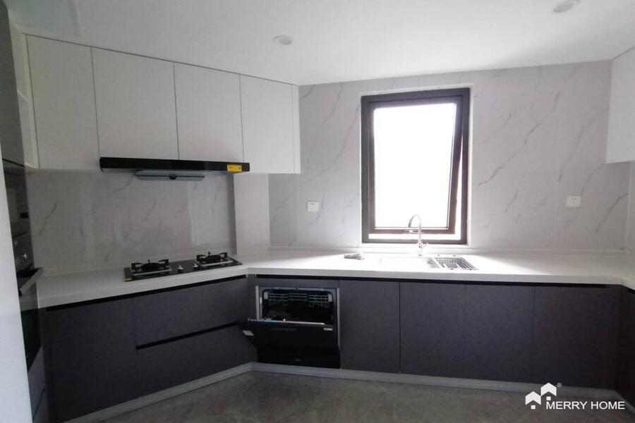 Dawn Garden Brand new 3+1Brs in Green City with floor heating