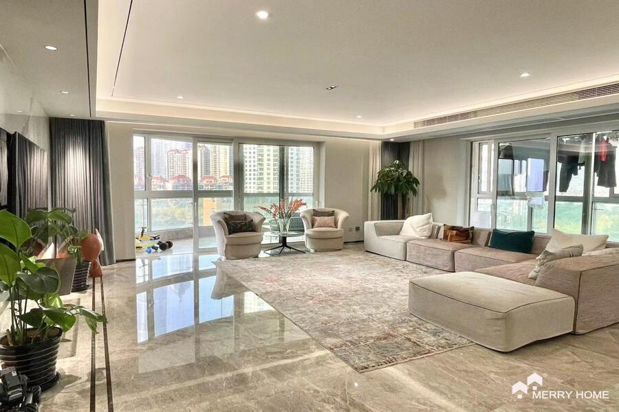 Fortune Residence big flat with fantastic river view