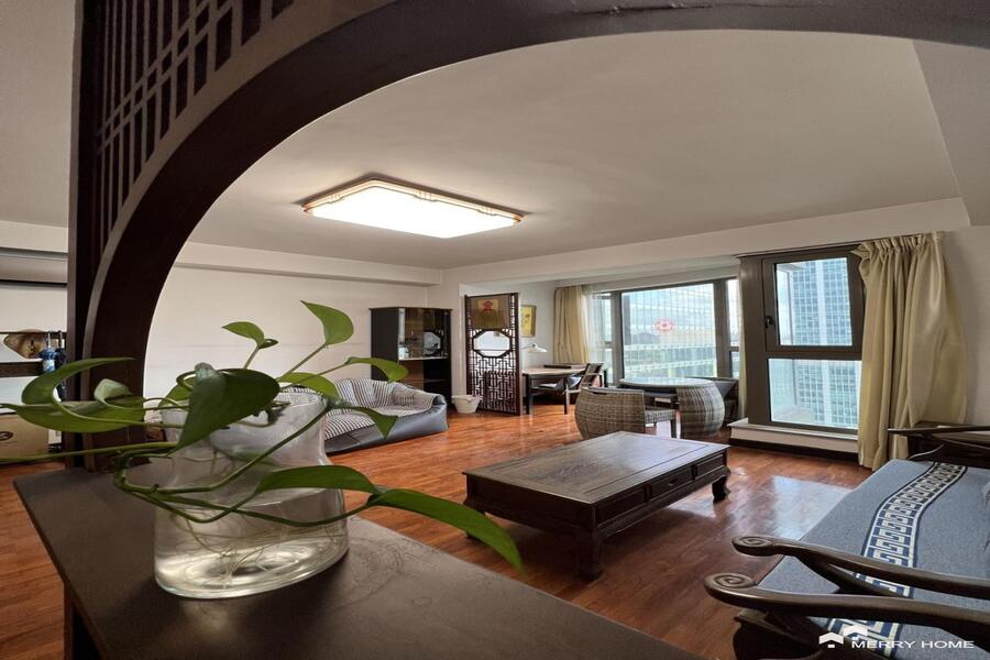 Palace Court high floor 2Brs with good view Donghu Rd close to IAPM
