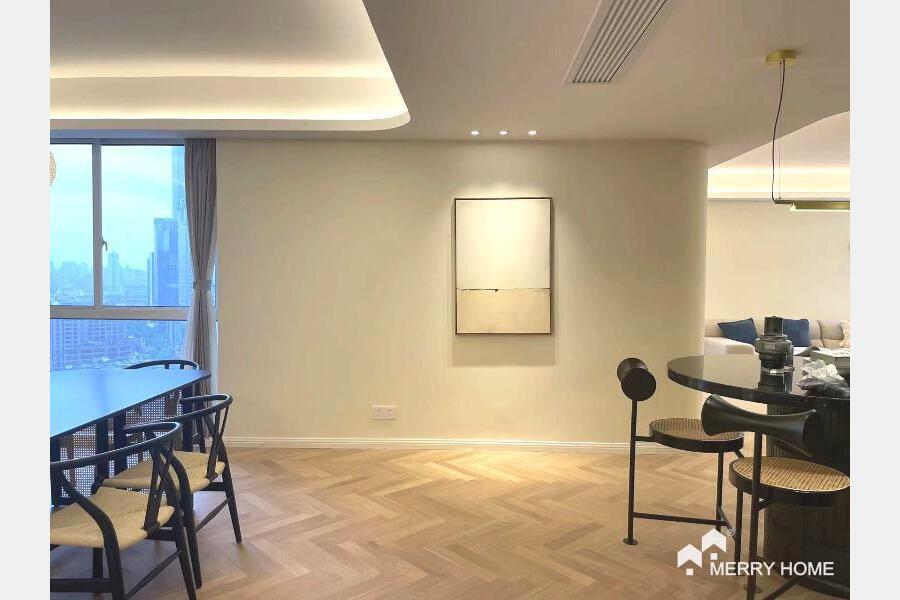 Spacious 4 bedrooms with balcony Manhattan Heights