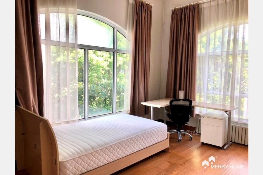 Single villa 5 Brs for rent in Qingpu Xujing near German/French School