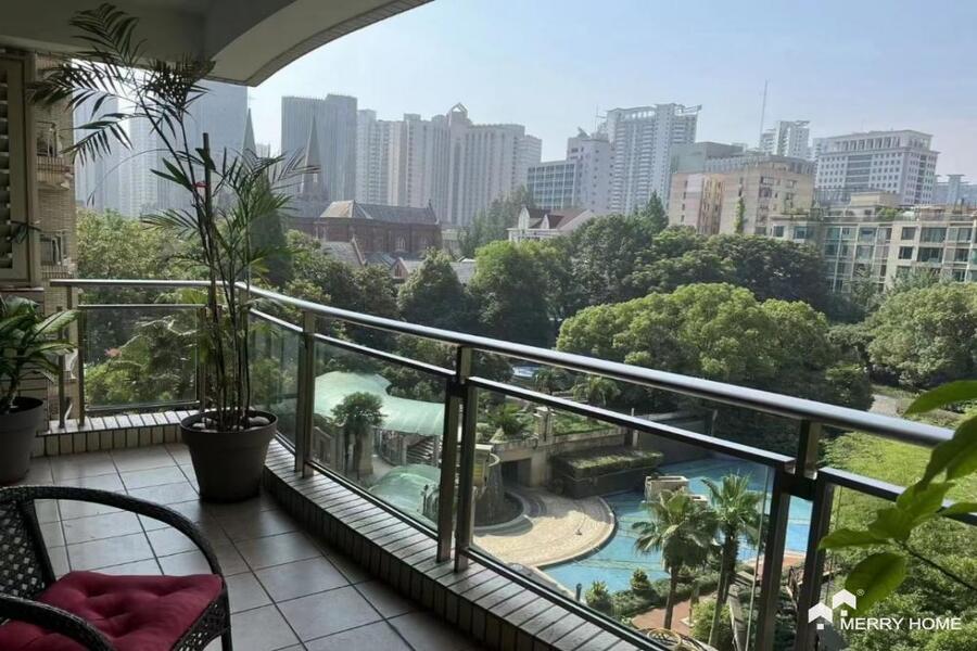 Modern 4 Bedrooms in Oriental Mahanttan with balcony garden view Line 1, 11, 9
