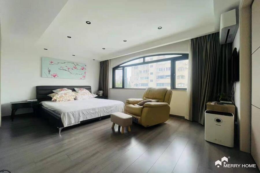 Modern 3+1 bedrooms downtown Wuxing rd line 10 Shanghai Library