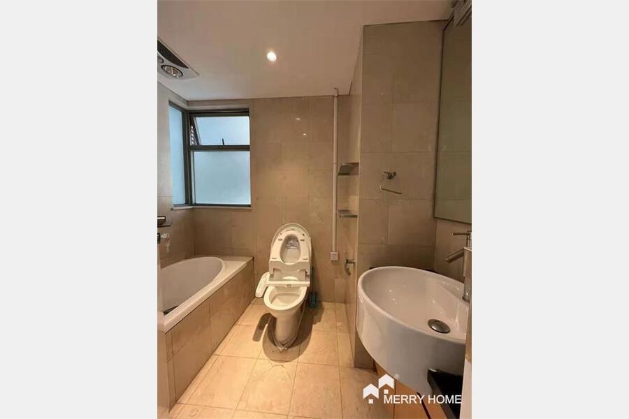 Modern 2 bedrooms Downtown Jiangan in One park ave Line 7 on the Changde Rd