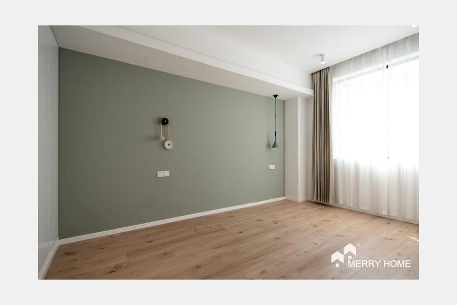 Brand New 3 Bedrooms near Xujiahui park Line7, 9