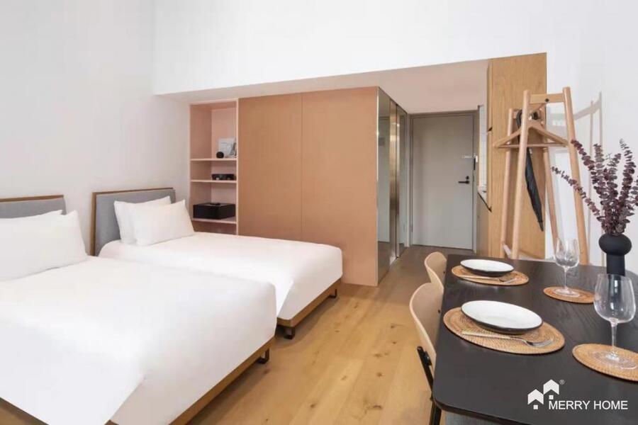 double bed in Cohost Zhangjiang Serviced apartment
