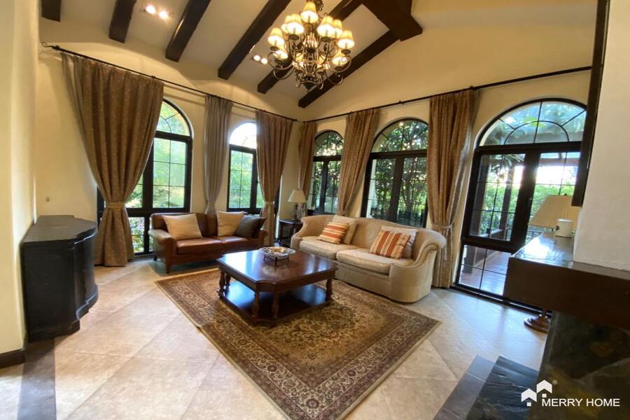 Rancho Santa Fe with floor heating and big garden close to SAS and BISS