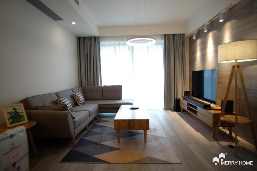 2bedrooms for rent in Jing'an Four Seasons.
