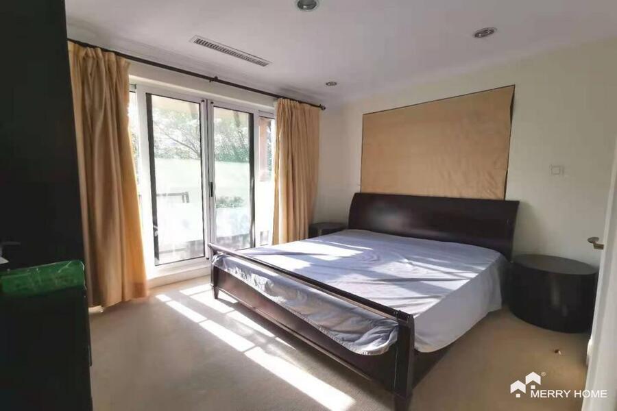 Single villa house @ Vizcaya, 4 bedrooms, 450sq.m, furnished