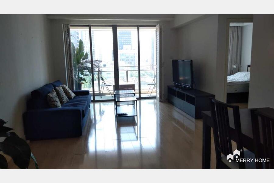 DELICATE APARTMENT WITH 2 BEDROOM IN JINGAN DISTRICT