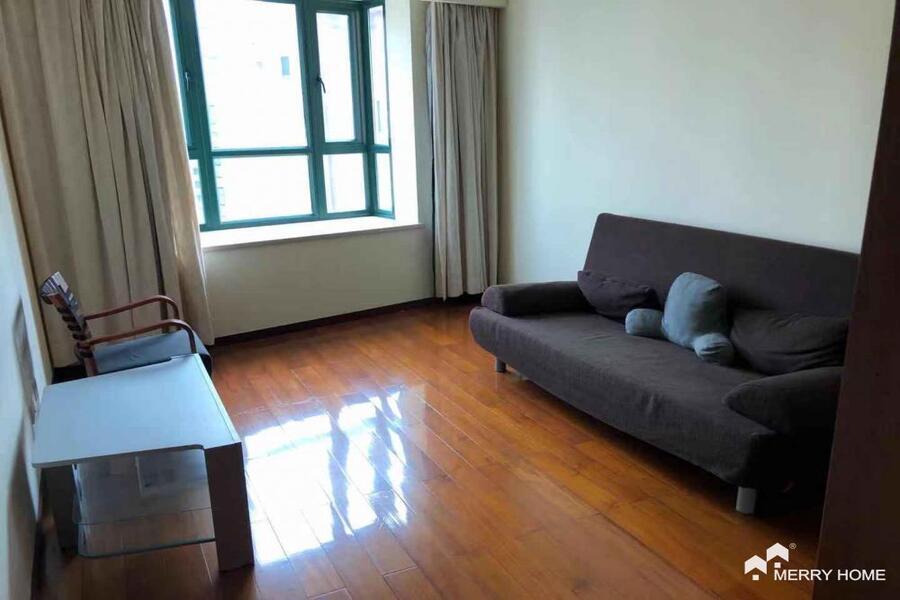 Big size apartment for rent in Yandlord Garden