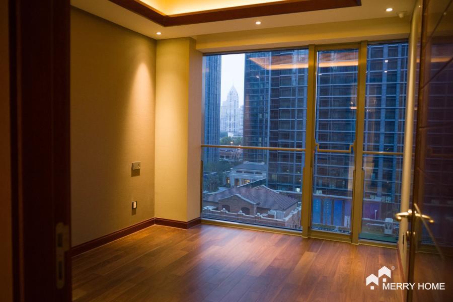 BIG BRAND NEW 3BRs APT WITH GOOD VIEW IN PUXI XINTIANDI