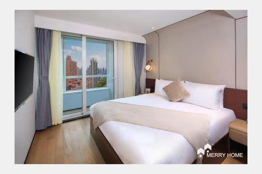 The Carossa serviced apartment in Jingan line7
