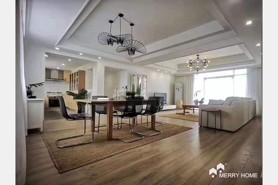 competitive 4br in Hongqiao