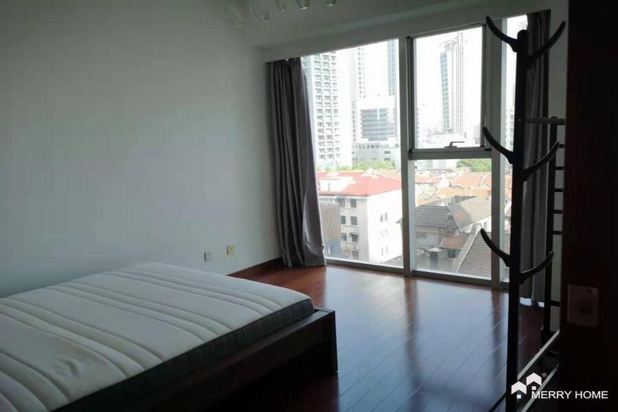Modern and birght 3 bedrooms on West Nanjing Road, M/L2,12,13