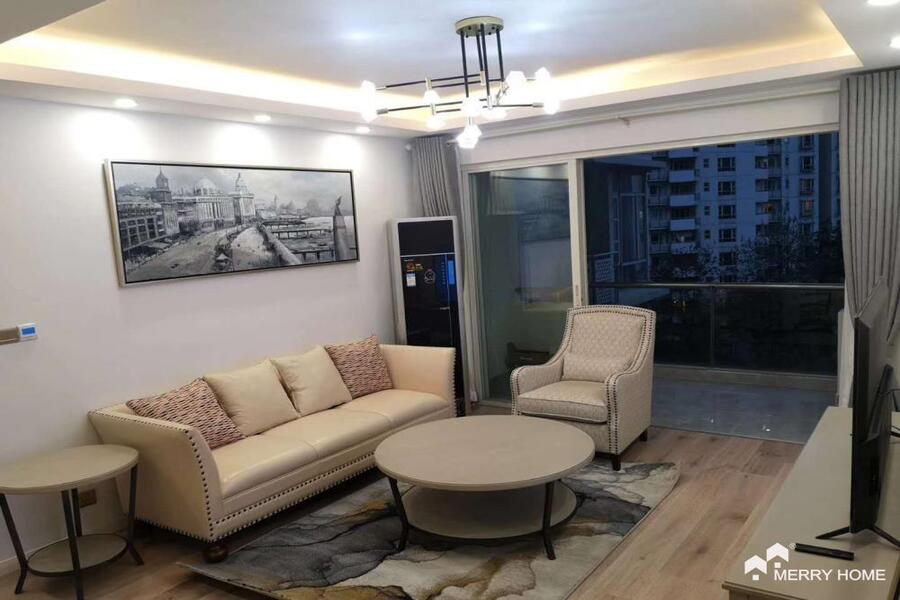 3br flat with heating in pudong lujiazui