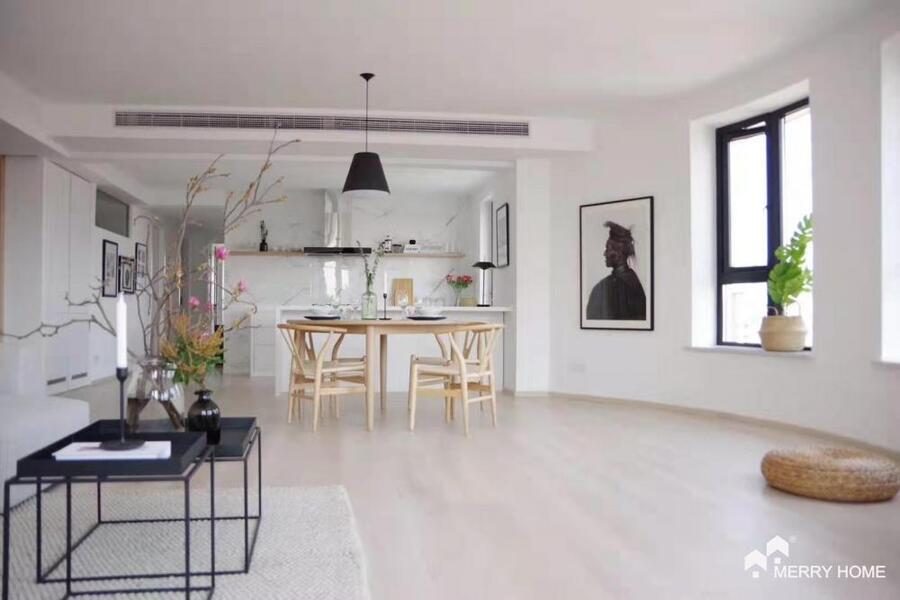 renovated 4br in XIN HUA YU TING changning area