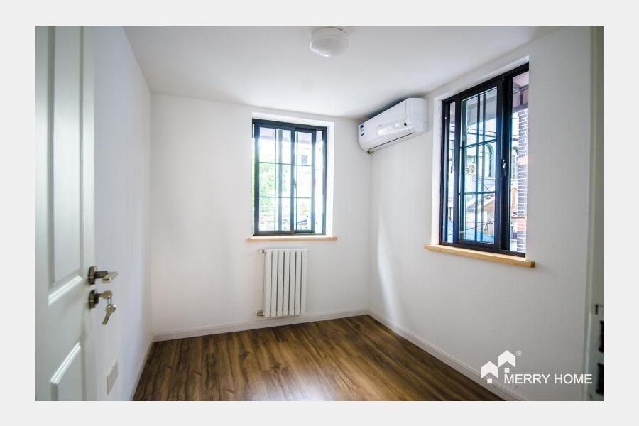 single old lane house on Tianping rd line10/11 French concession