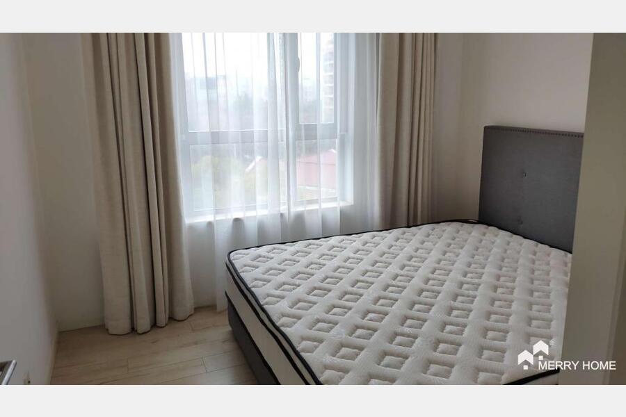 refurbished 4br in Summit Residences pudong lujiazui line9