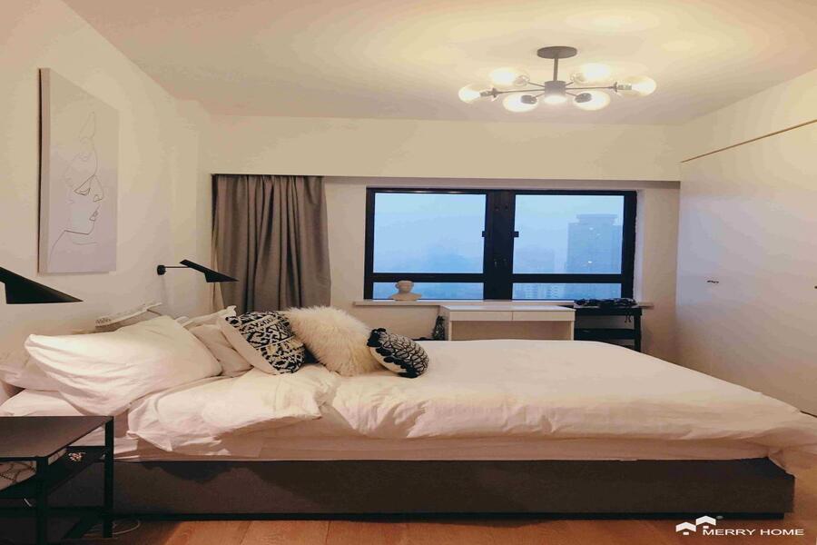41 Hengshan Road high floor 3br with great view
