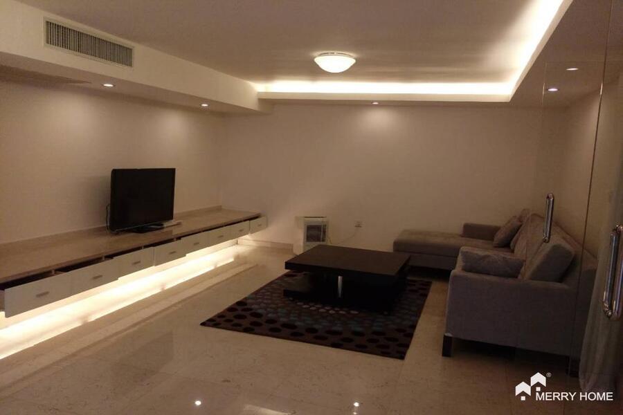 big house for rent in Minhang