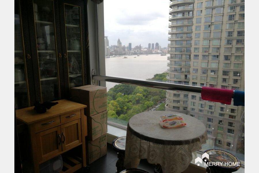 Center of Lujiazui, perfect river view, large 3 bedrooms apt for rent