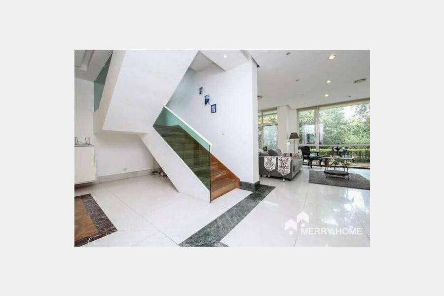fabulous villa in The Greenhills pudong