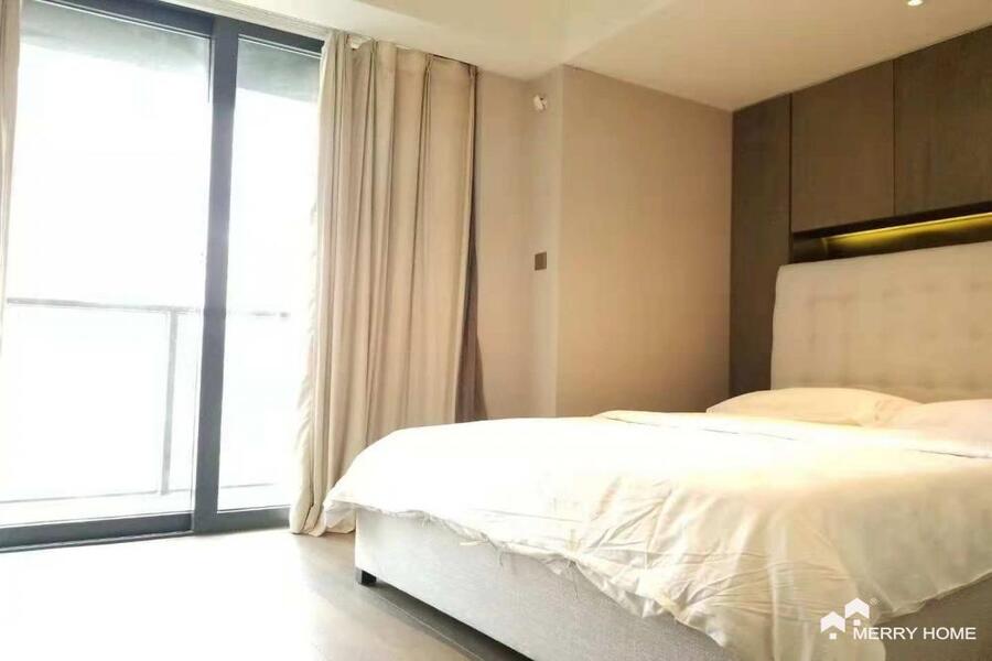 Su He Creek serviced apartment in People Square line8/12