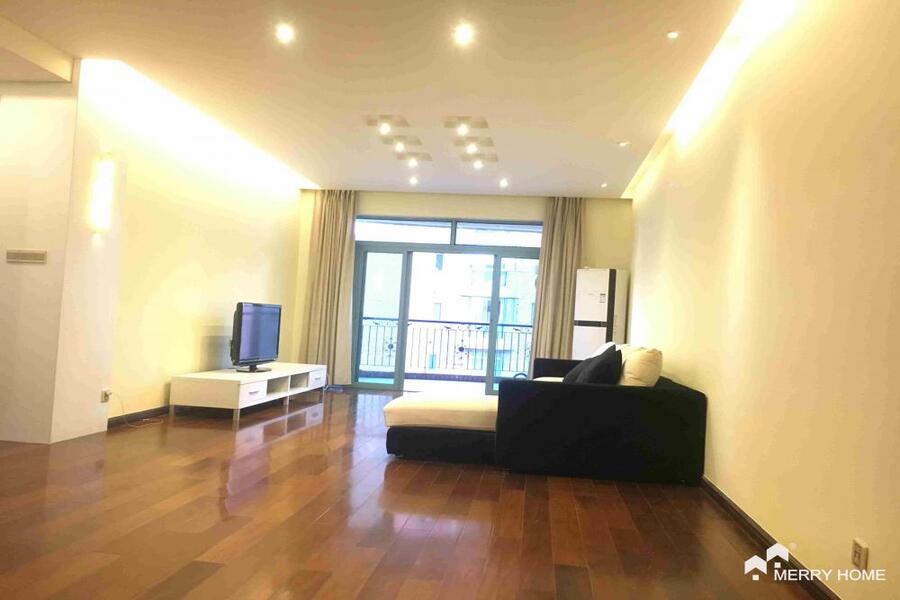 Sea of Clouds 3br to rent Jingan line 2/12