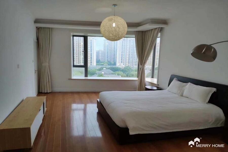 large 4br with great garden view Century park pudong