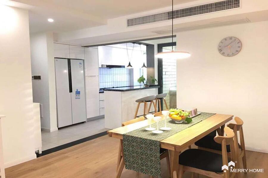 3br for rent in Jingan line7 shanghai