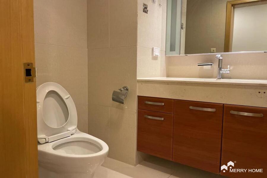 Central Residences Phase II big size 3br for rent