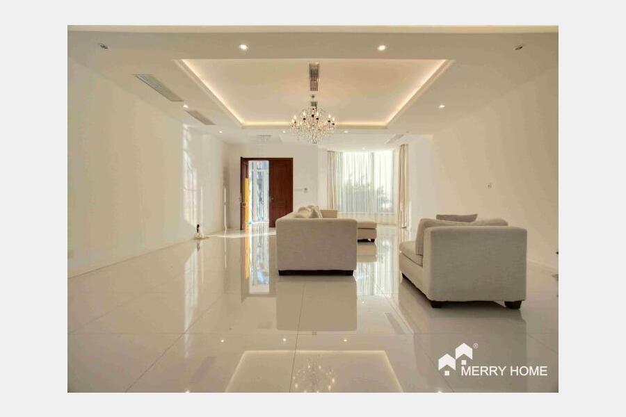 marvelous villa for rent in Hongqiao