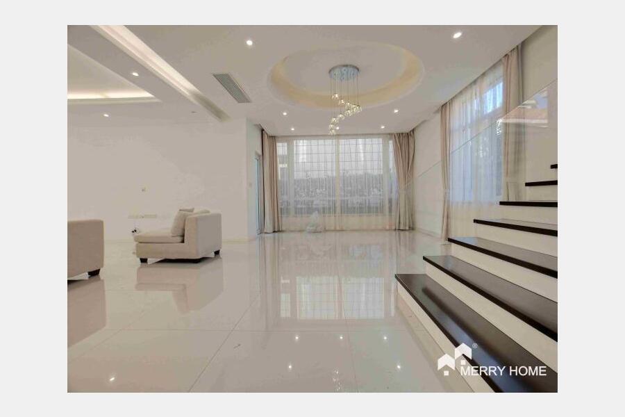 marvelous villa for rent in Hongqiao