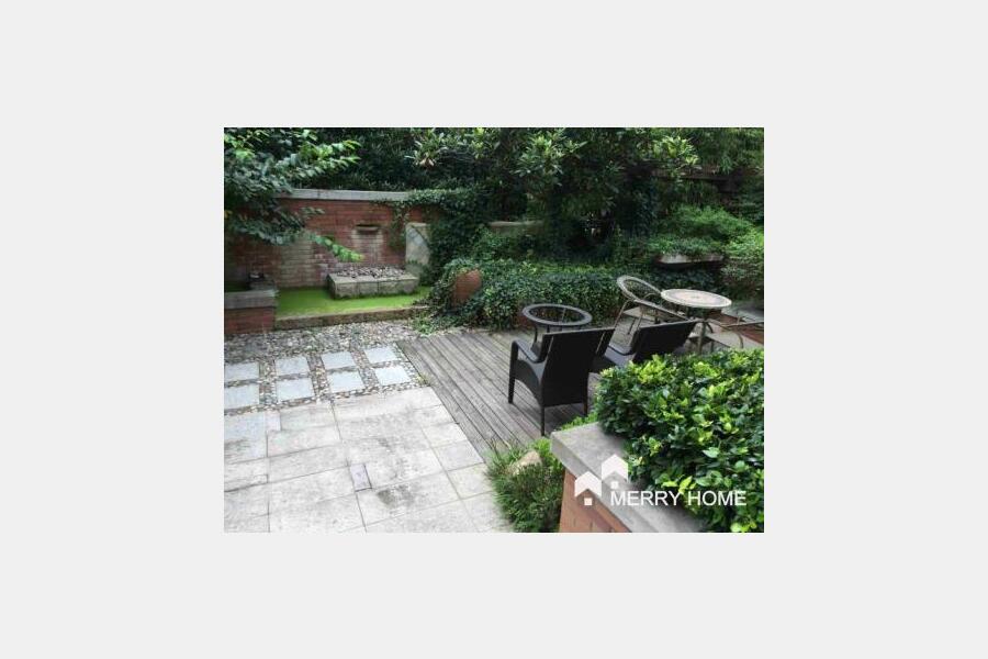 rare villa with big garden for rent in downtown shanghai