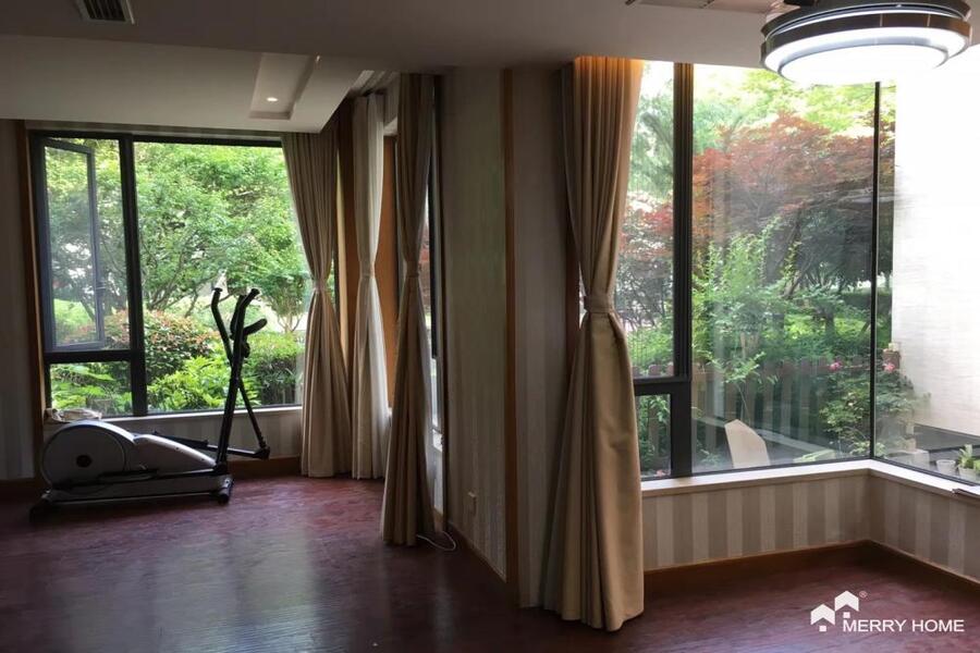 Duplex villa located at Jingding Anbang Mansion with good environment