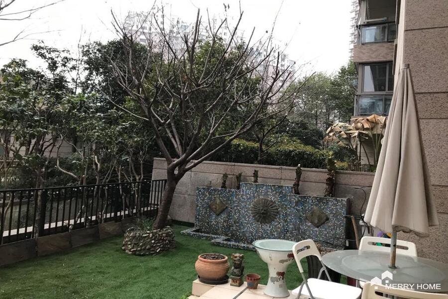 lively garden，3 brs in Yanlord Town