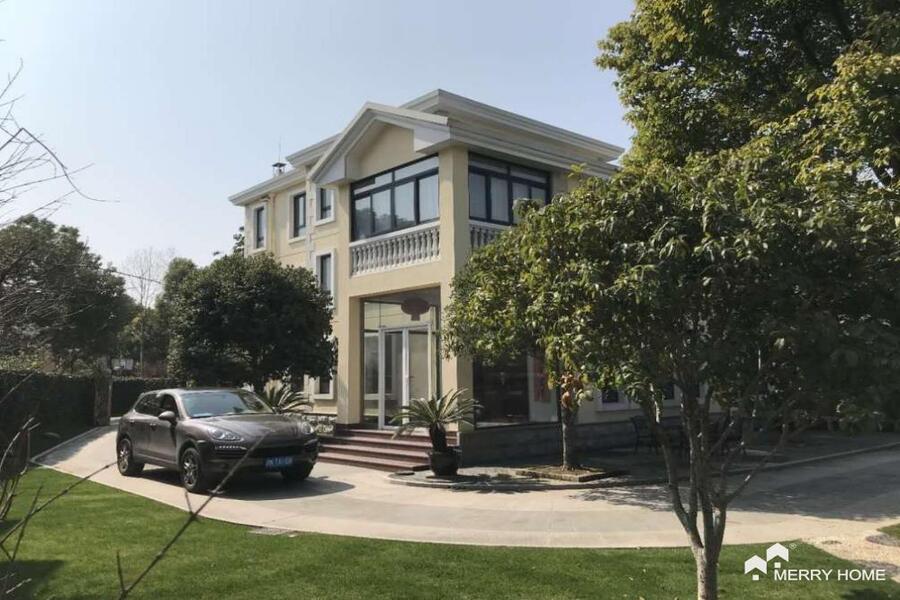 Risen Villa fabulous big house for rent in Qingpu Huacao town