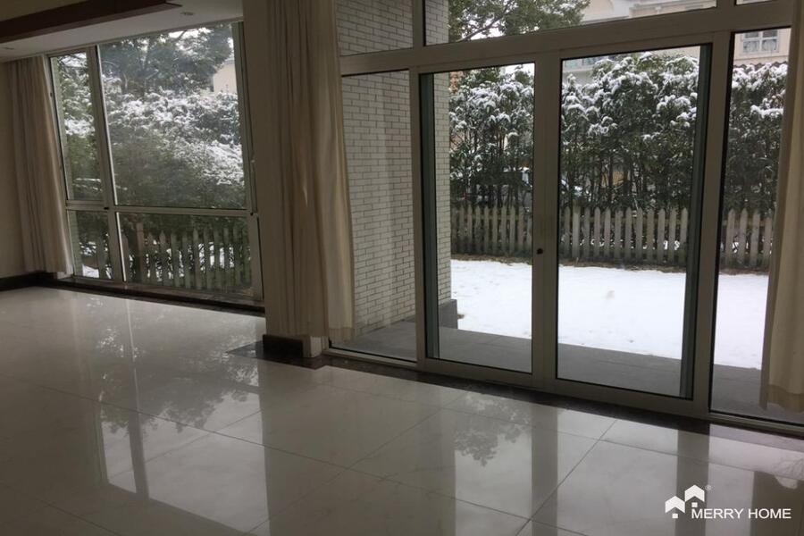 cozy 4brs townhouse in Greenhills,Green City,Pudong