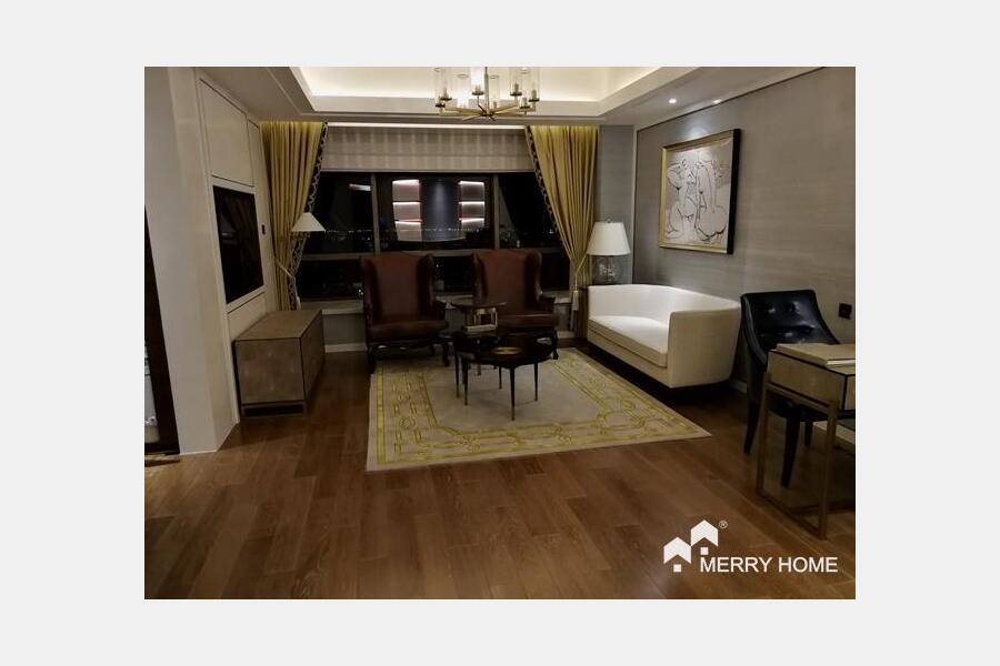 1 standard suite in St. Regis, on West Beijing Rd
