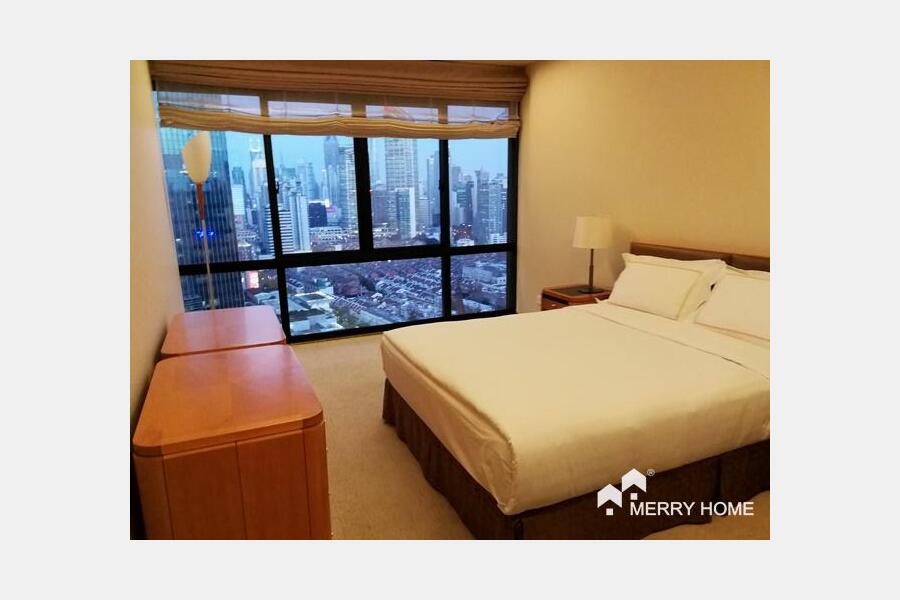rent serviced apartment in Jing An Shanghai Centre, Line 2/7