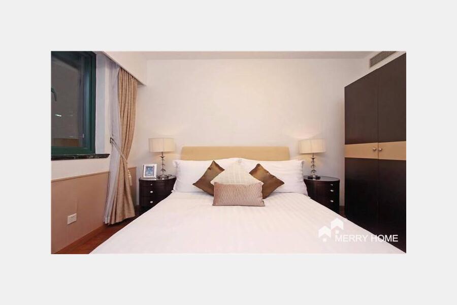 rent a apartment in Yanlord Garden shanghai 4bedroom