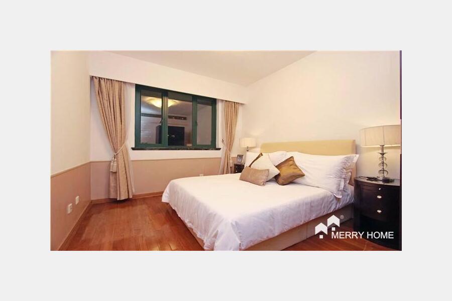 rent a apartment in Yanlord Garden shanghai 4bedroom
