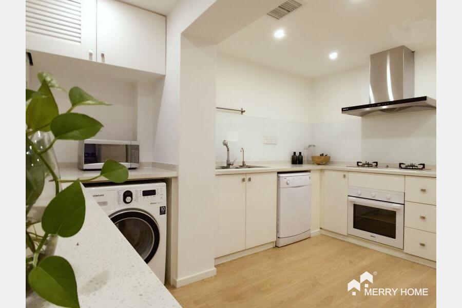 La Cite (Xujiahui) with a private garden, floor heating, central A/C