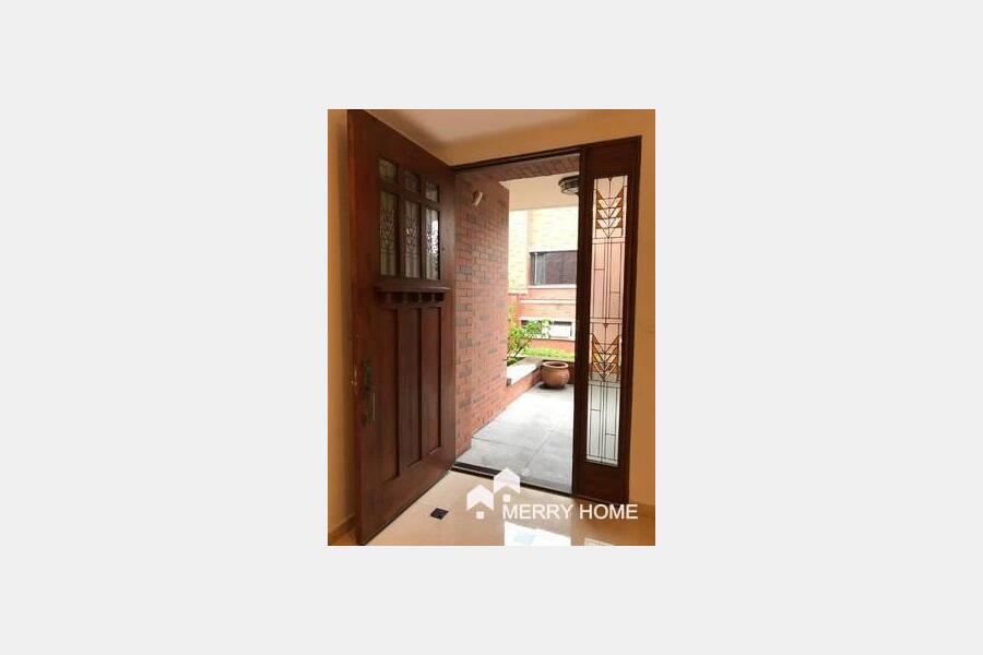Excellent 5br villa in Xujing Town
