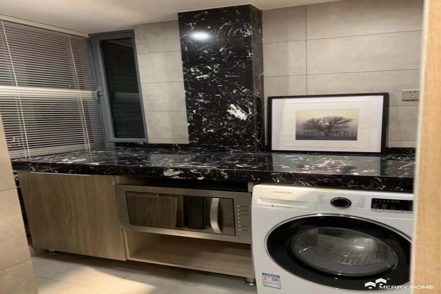 2br house with brand new appliances in Jingan area